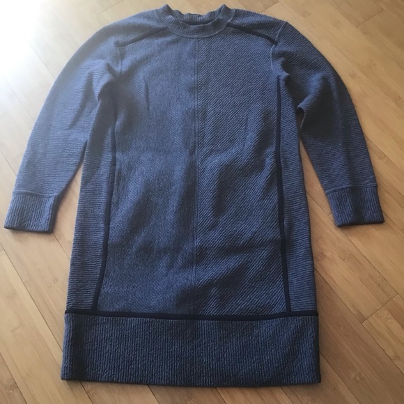 Lululemon On Repeat Dress - Picture 8 of 9